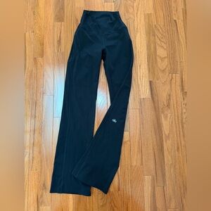 ALO Yoga Women's Flare Pants